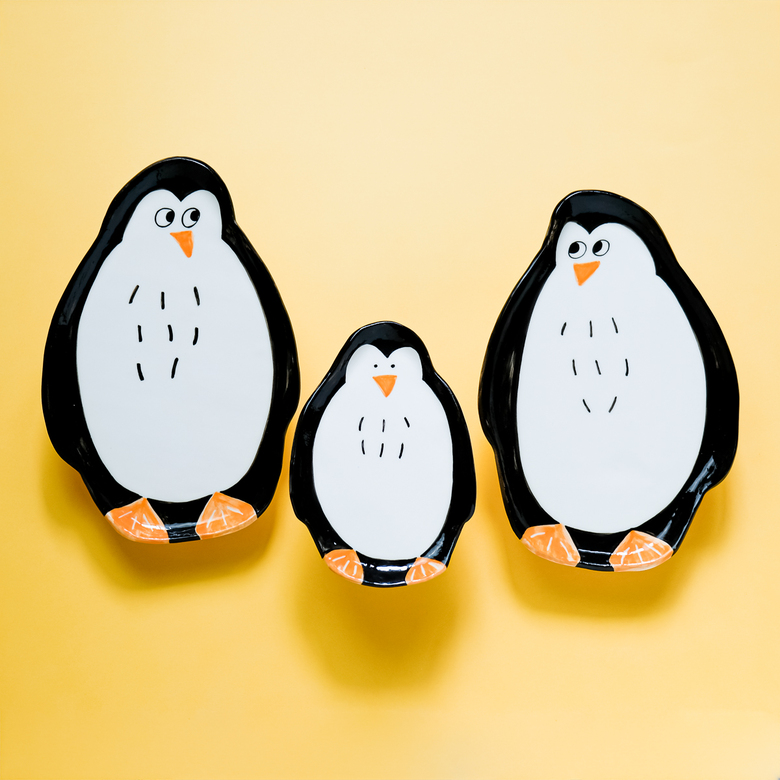 Набор тарелок СЕМЬЯ ПИНГВИНОВ