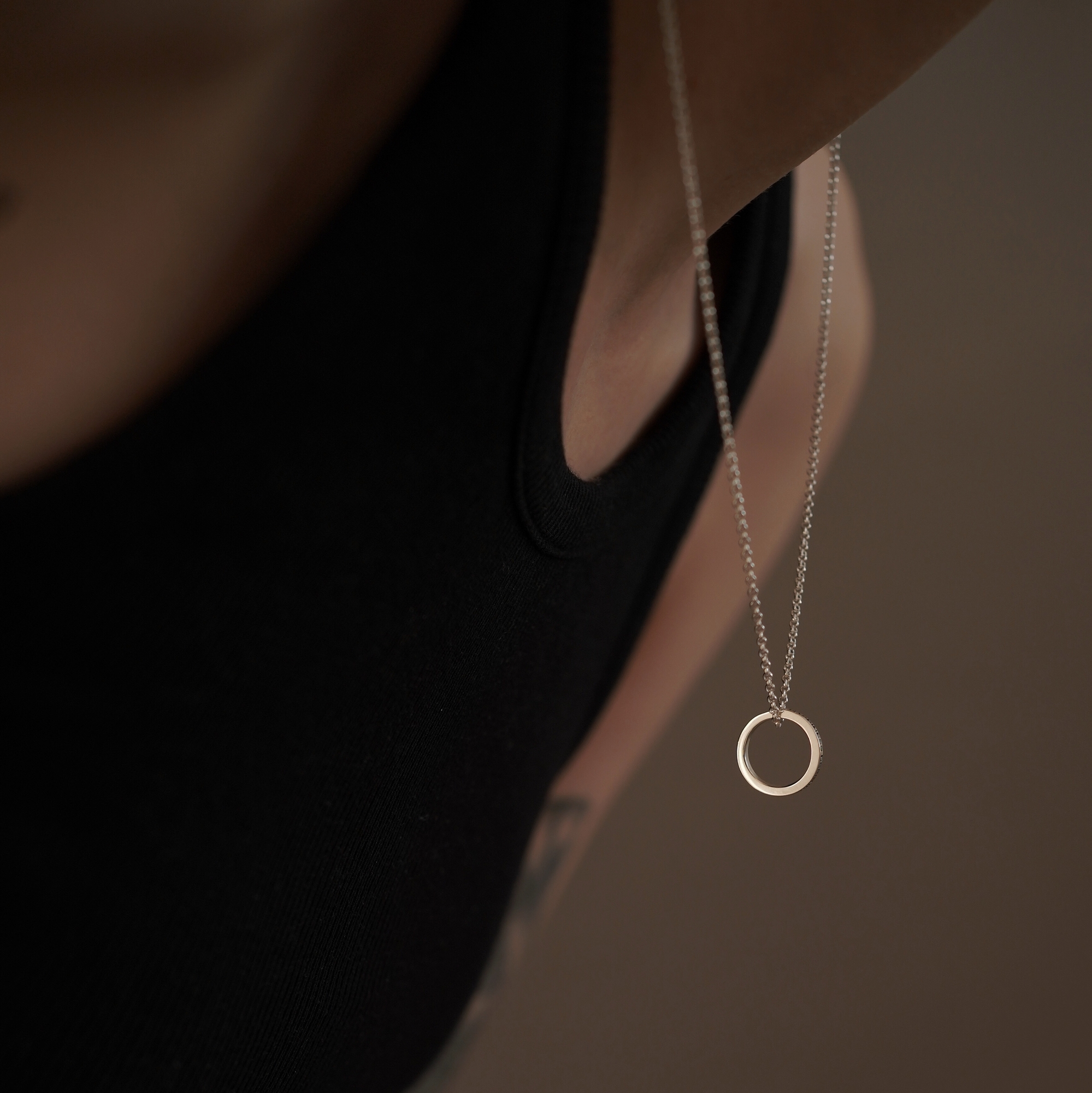 Браслет/подвеска "Quote" с индивидуальной надписью на навесе