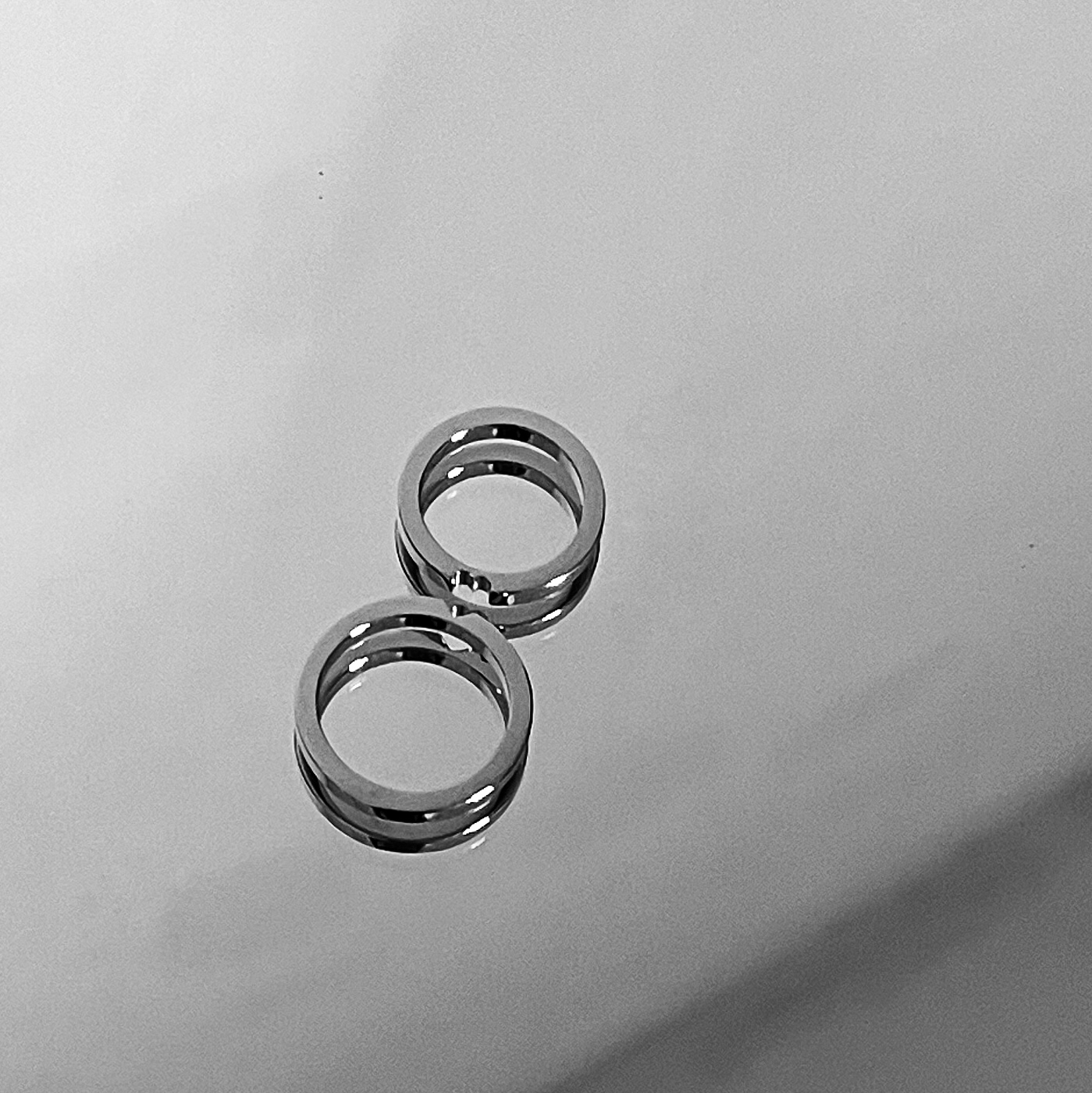 Обручальные кольца из белого золота