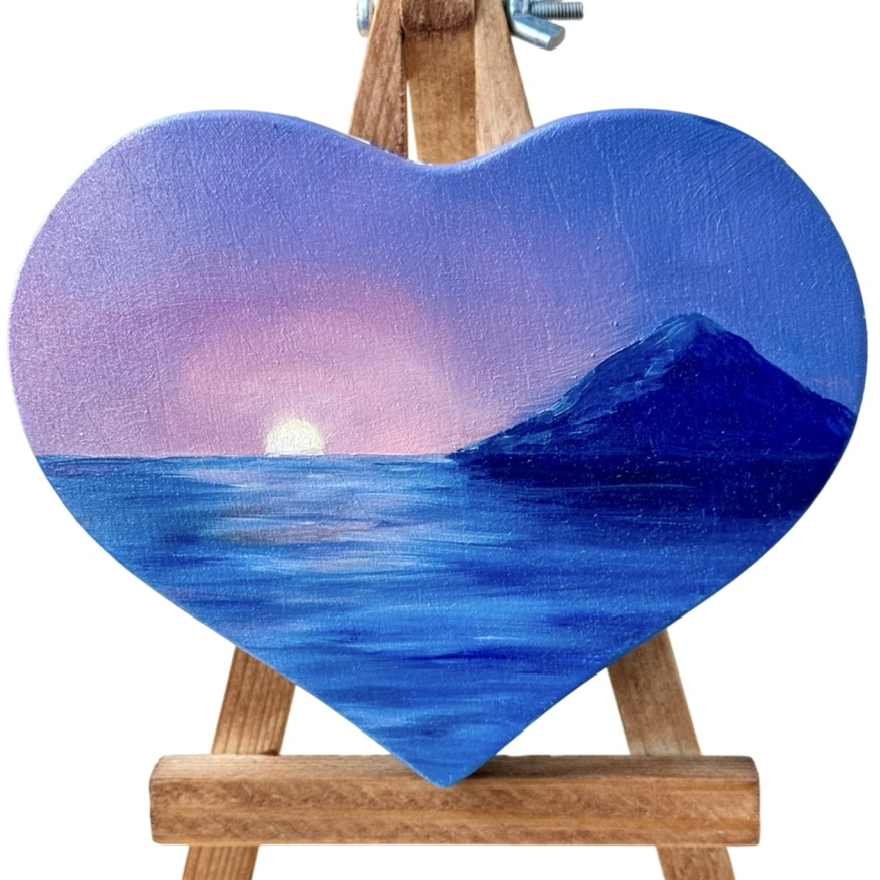 Картина на дереве "Закат в горах на море" . Масло, ручная работа. 12х10х1,5 см