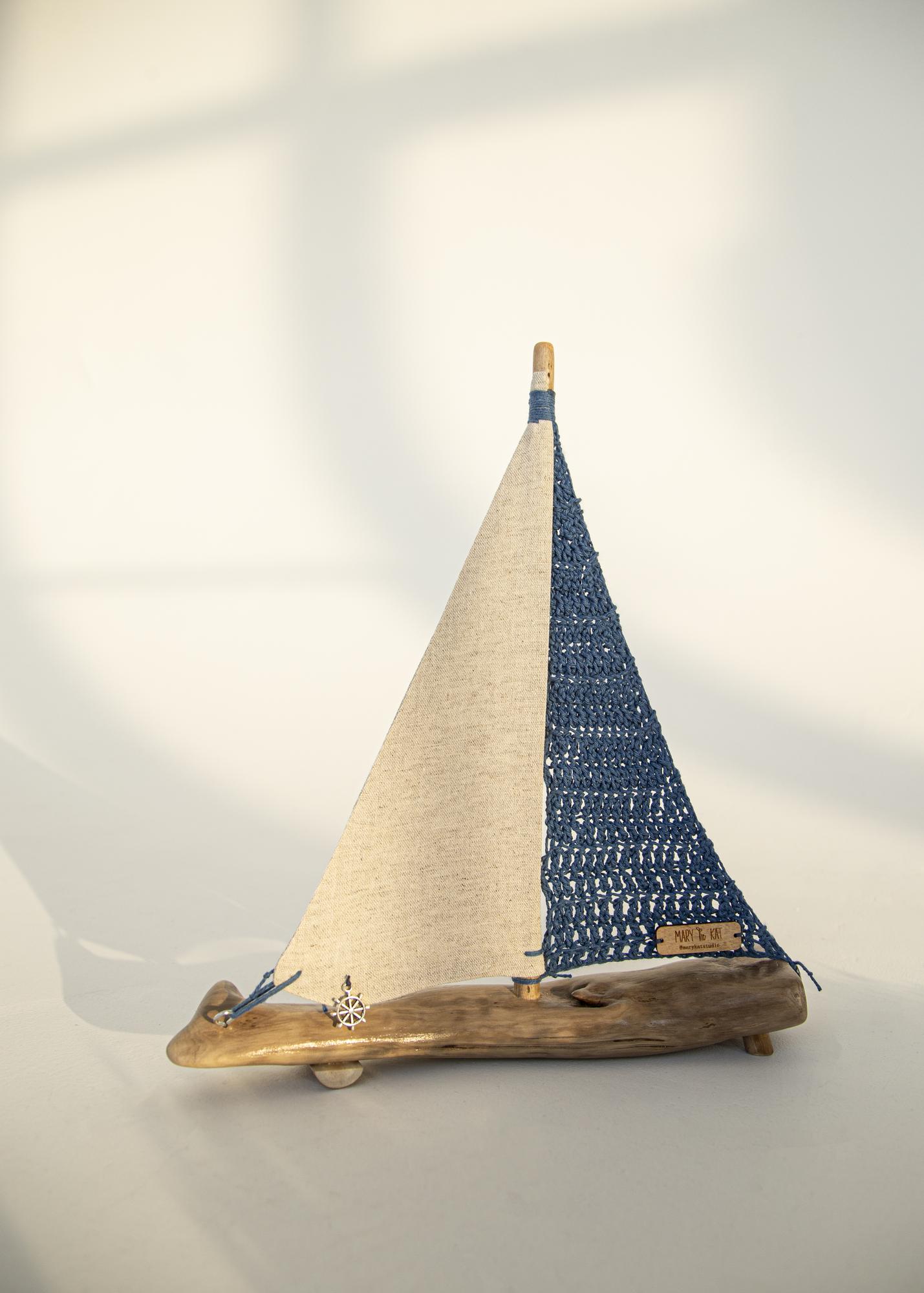 Интерьерный корабль "Морской"