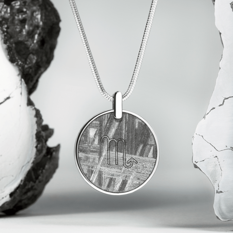 Кулон из метеорита "Скорпион" (24.10-22.11)