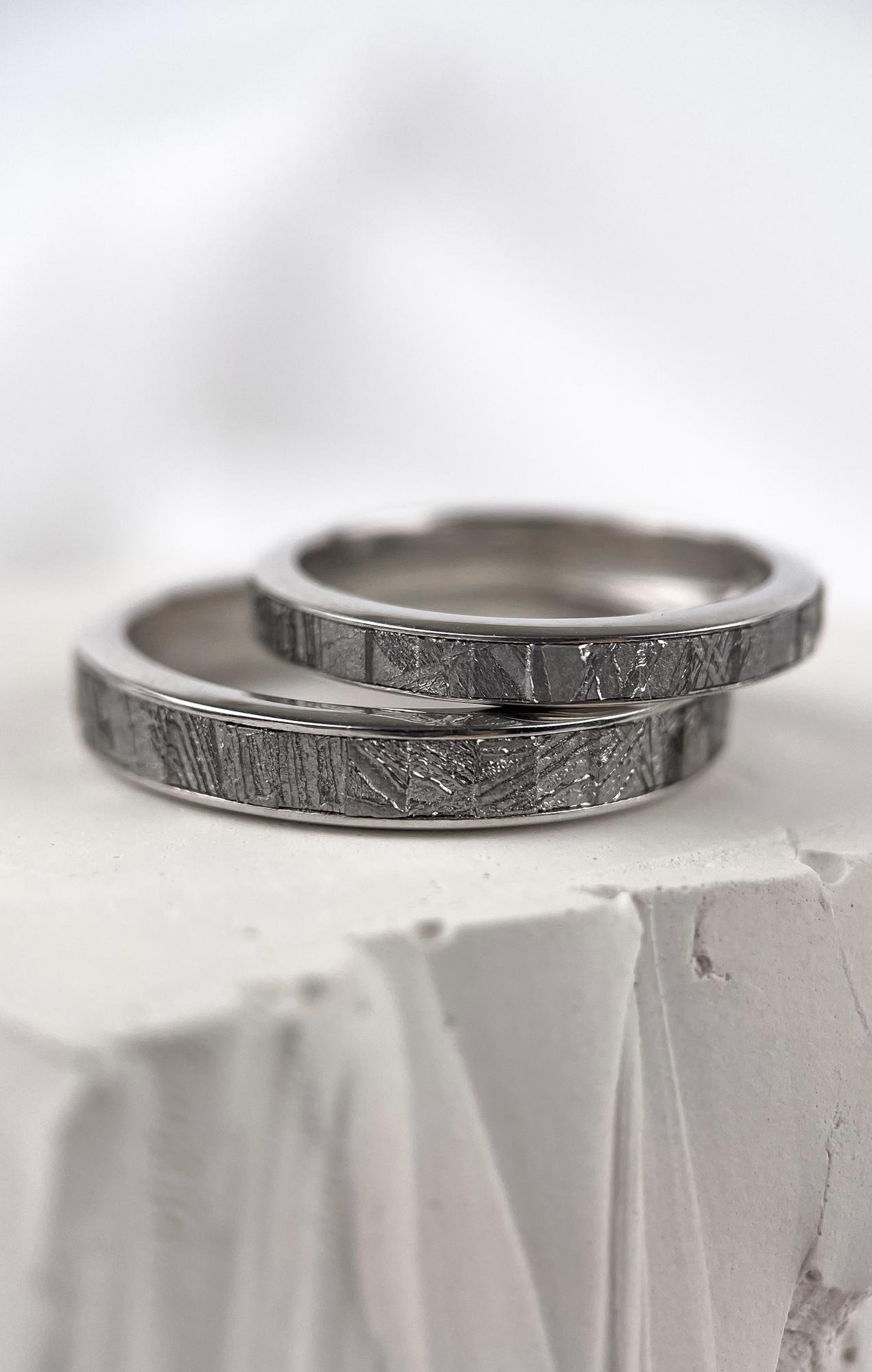 Кольцо с метеоритом "Positive"