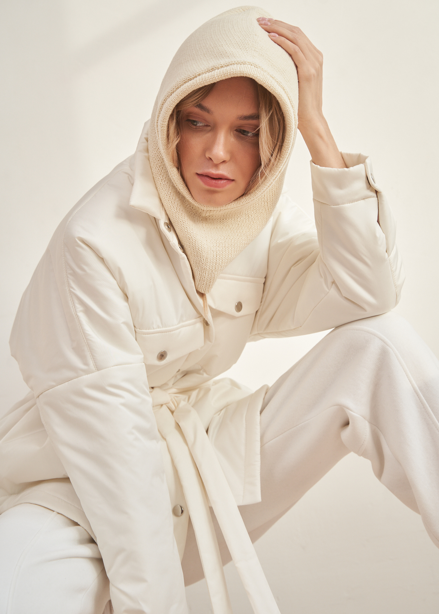 Вязанный капор MILK