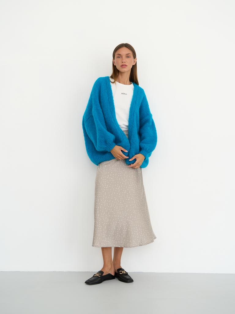 Воздушный кардиган ручной работы из итальянской пряжи голубого цвета