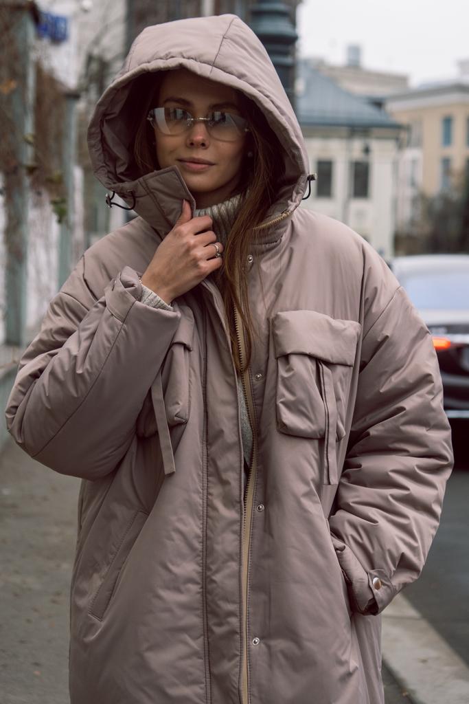 Зимнее пальто с капюшоном и накладными карманами Laconic BEAGE