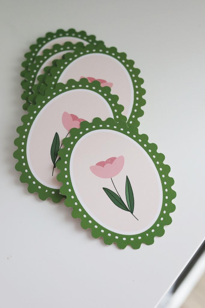 Открытка резная "Цветочек"