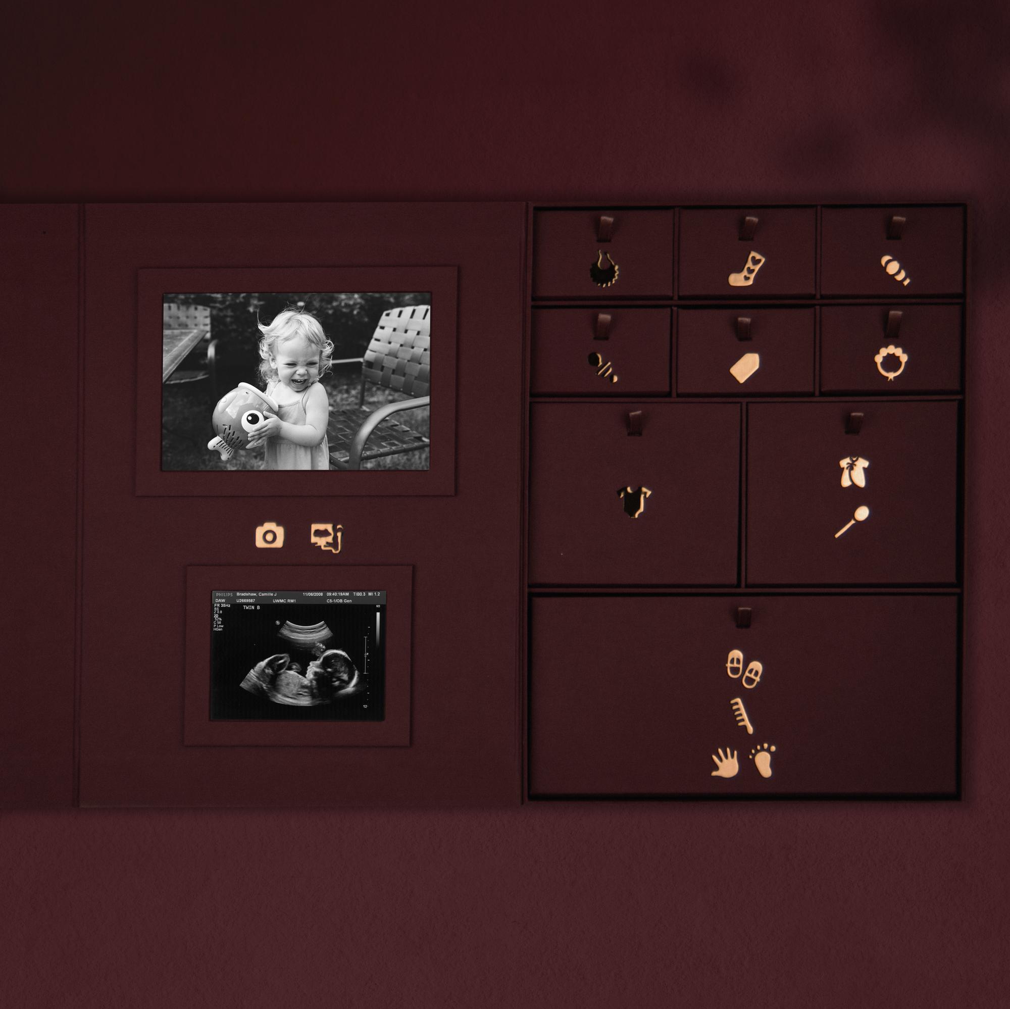Memory box "О тебе. Том 1", бордовый