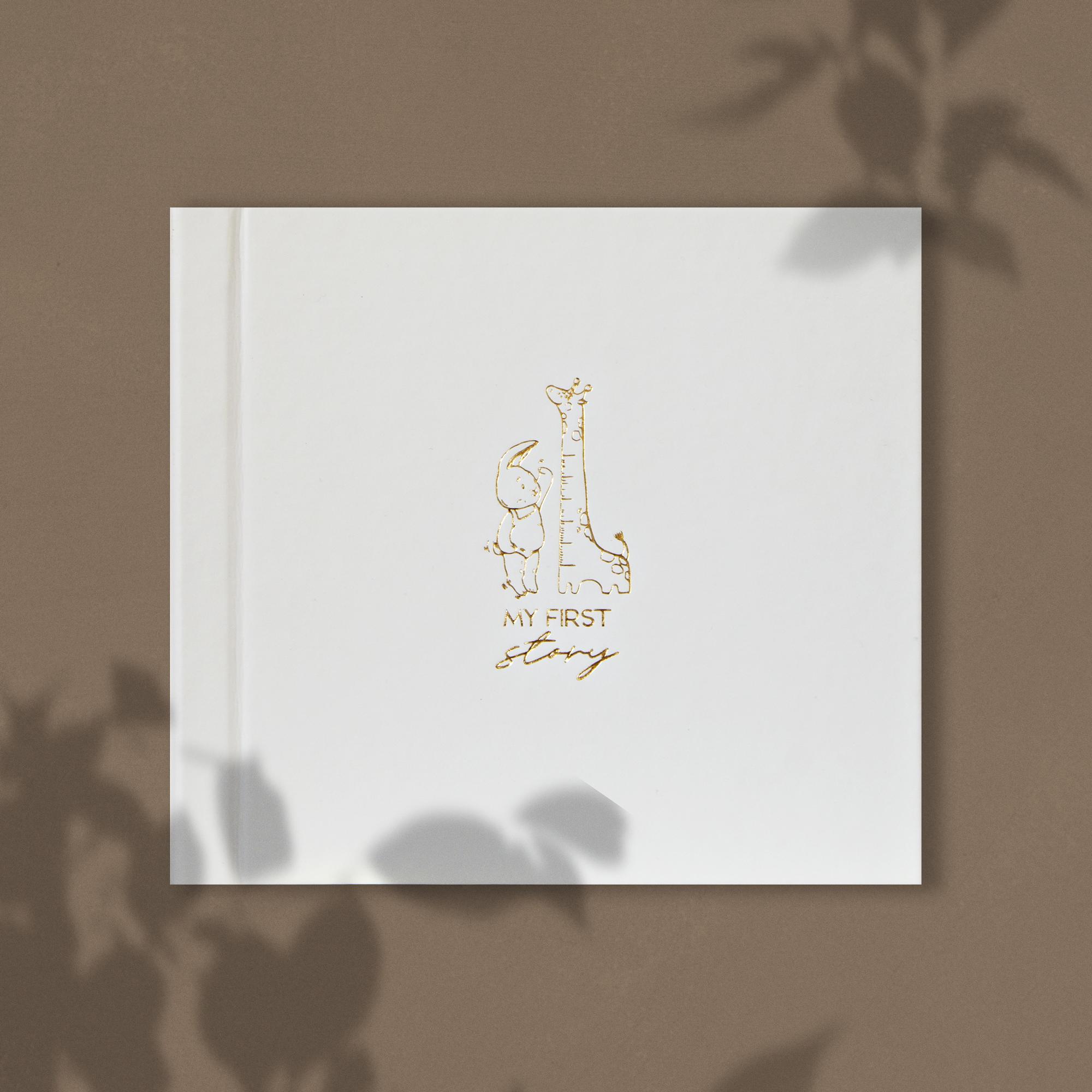 Фотоальбом новорожденного "My first story" Белый