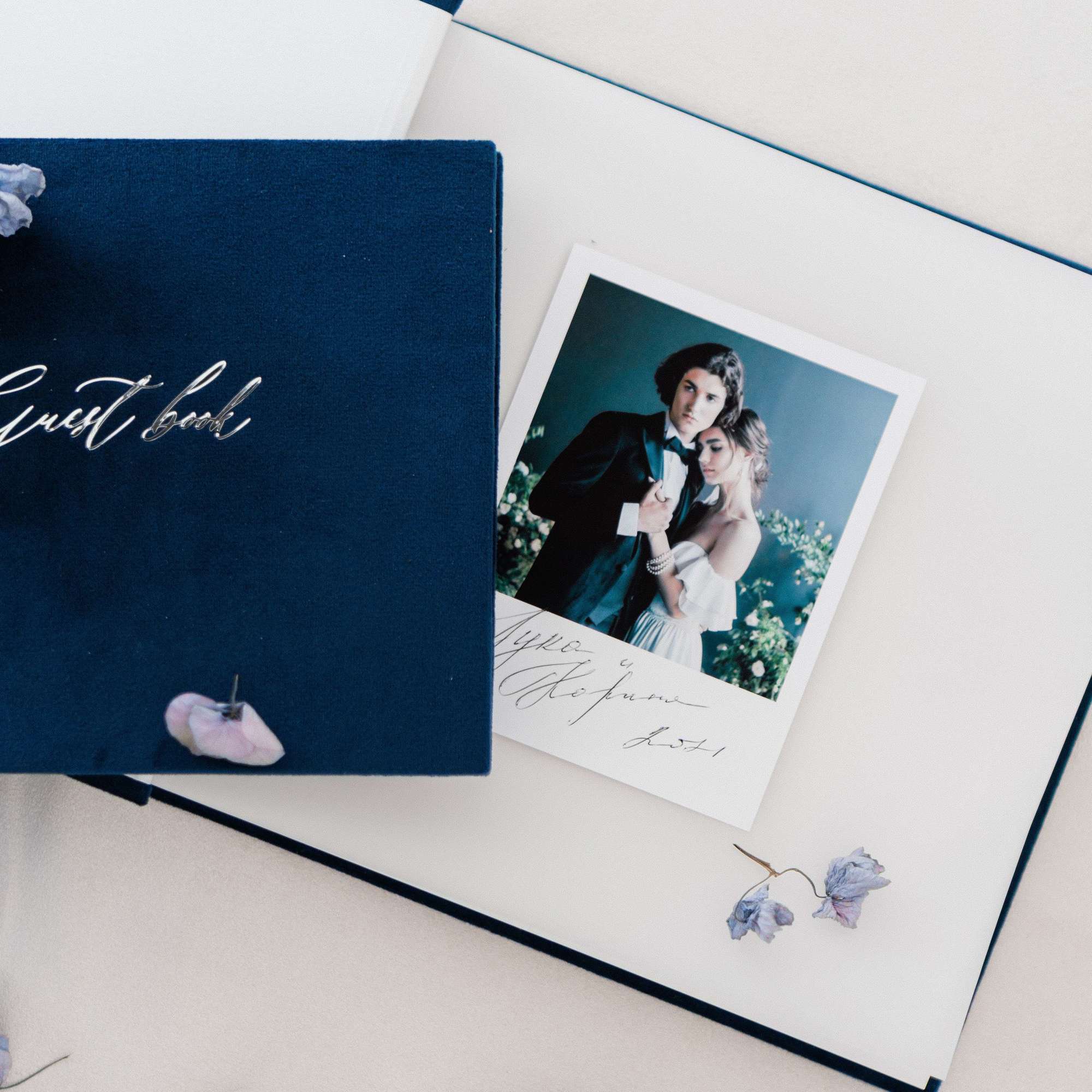 фотоальбом с бумажными листами