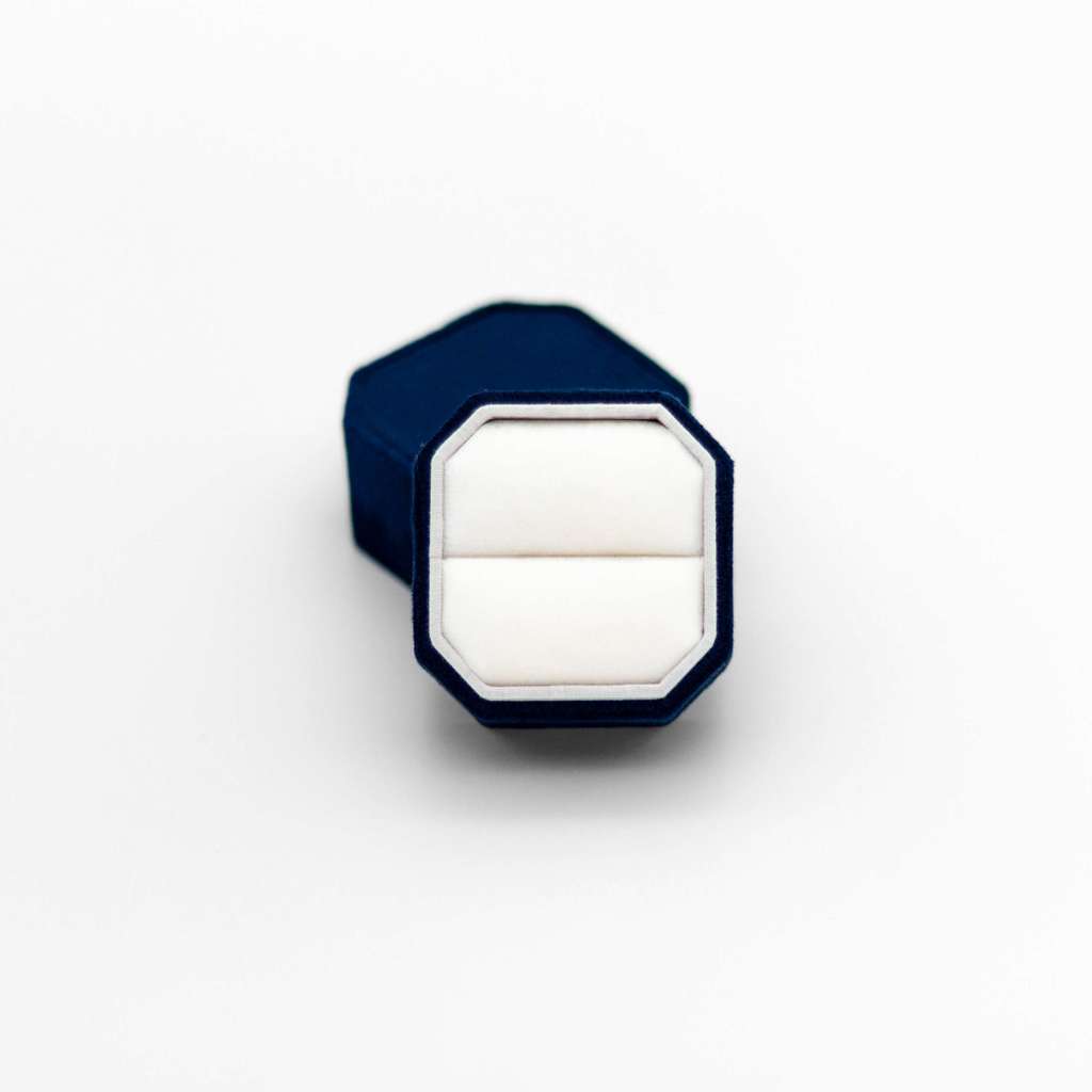 шкатулка для колец на свадьбу