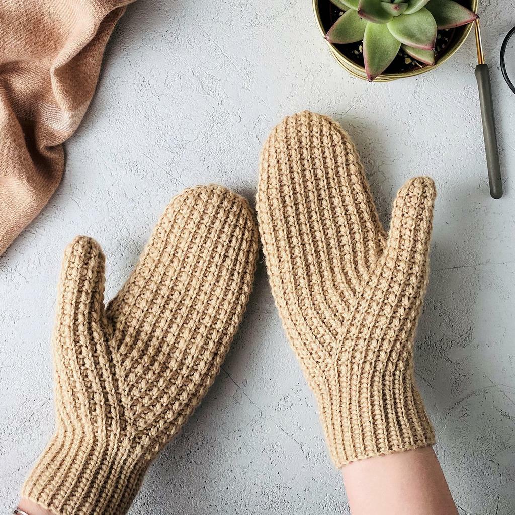 Мастер-класс по вязанию крючком варежек "Пиксель" (Pixel)