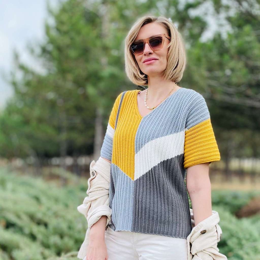 Мастер-класс + "совместник" по вязанию крючком пуловера "Колорблок" (Geometric Colorblock)