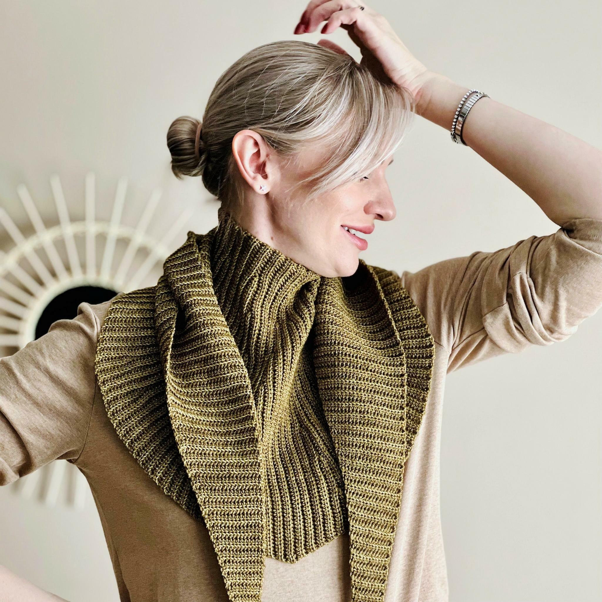 Мастер-класс по вязанию манишки Ribbon Neckwarmer