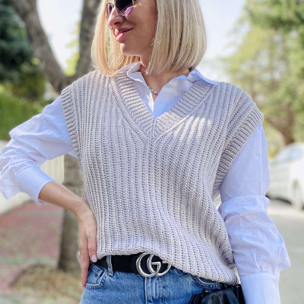 Мастер-класс + "совместник" по вязанию крючком жилета "Симпл Кози"