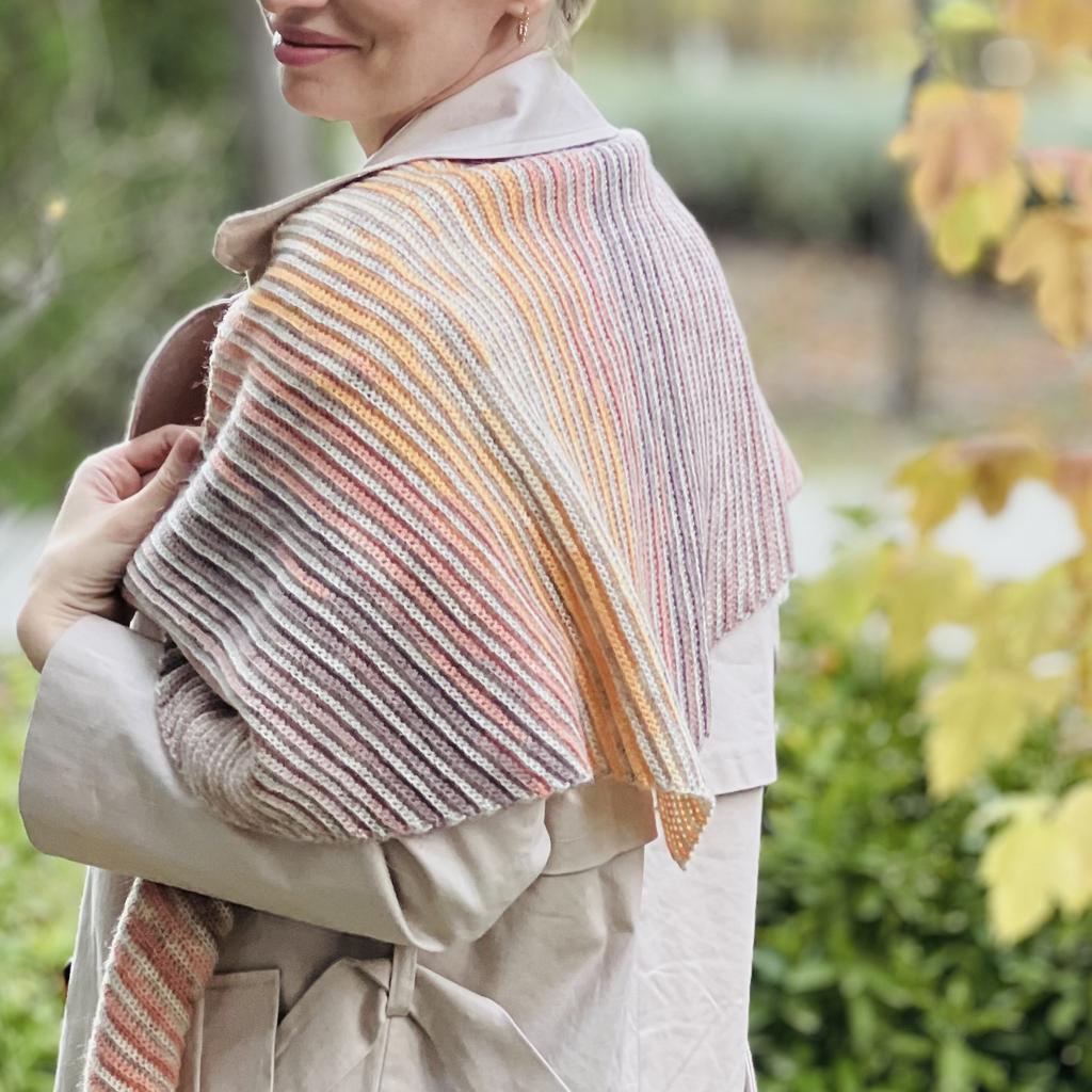 БЕСПЛАТНЫЙ Мастер-класс по вязанию крючком шали-бактуса "Риббон"