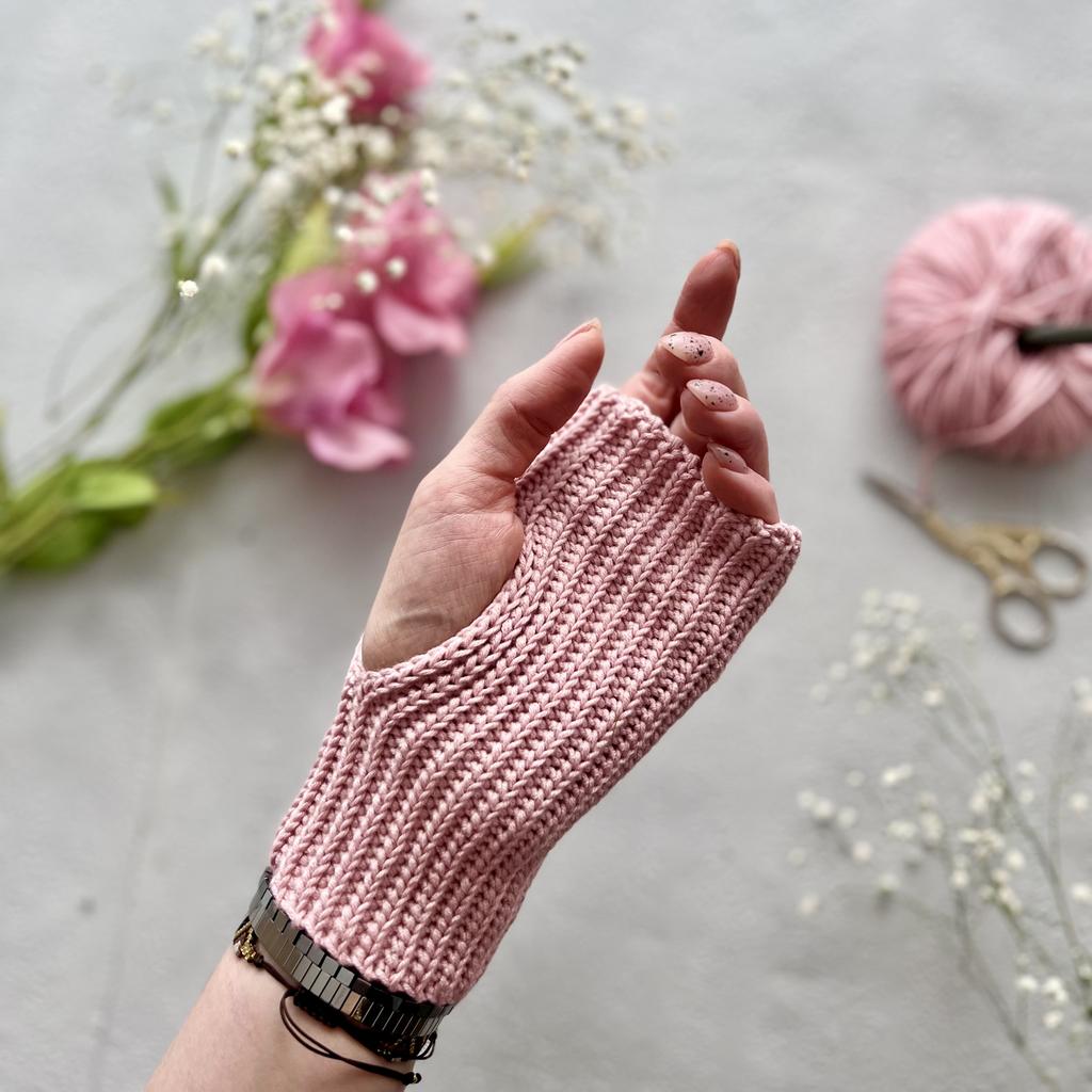 БЕСПЛАТНЫЙ мастер-класс по вязанию крючком митенок  "Перфект"