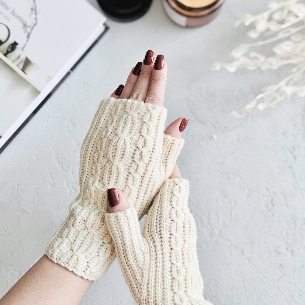 Мастер-класс по вязанию крючком митенок "Цепи"