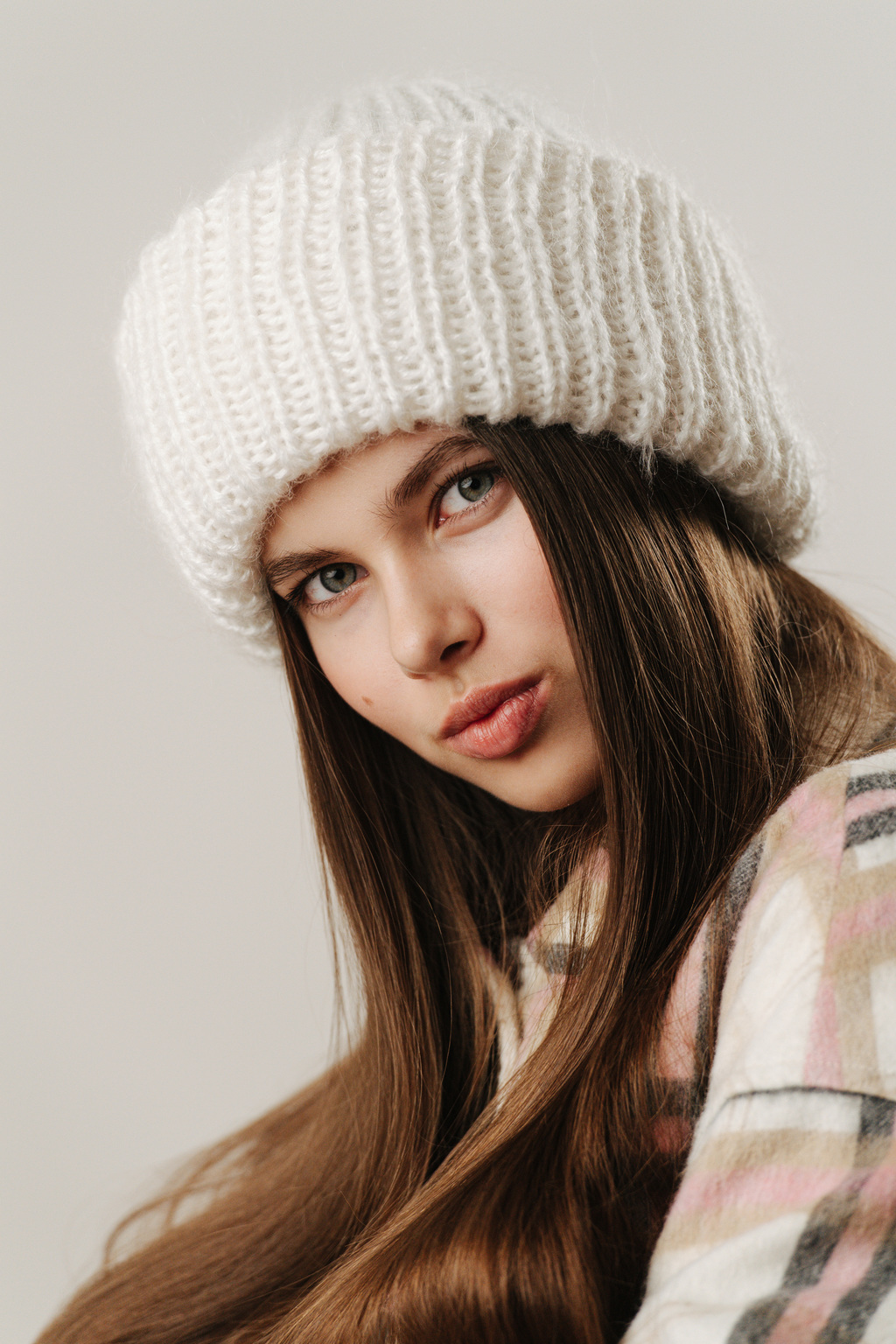 Double hat 2 нити белый