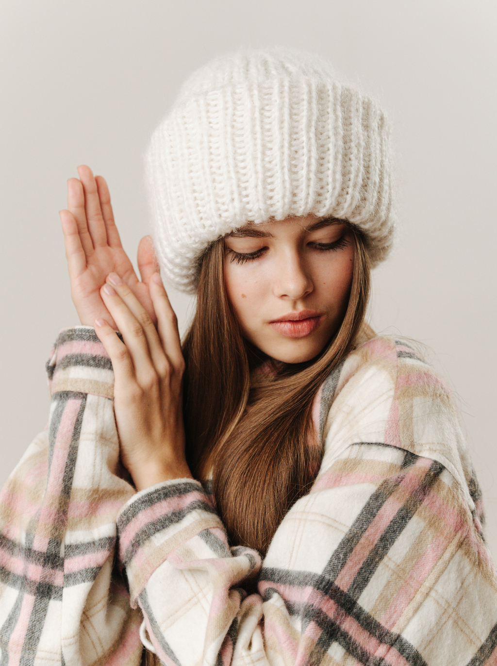 Double hat 3 нити белый