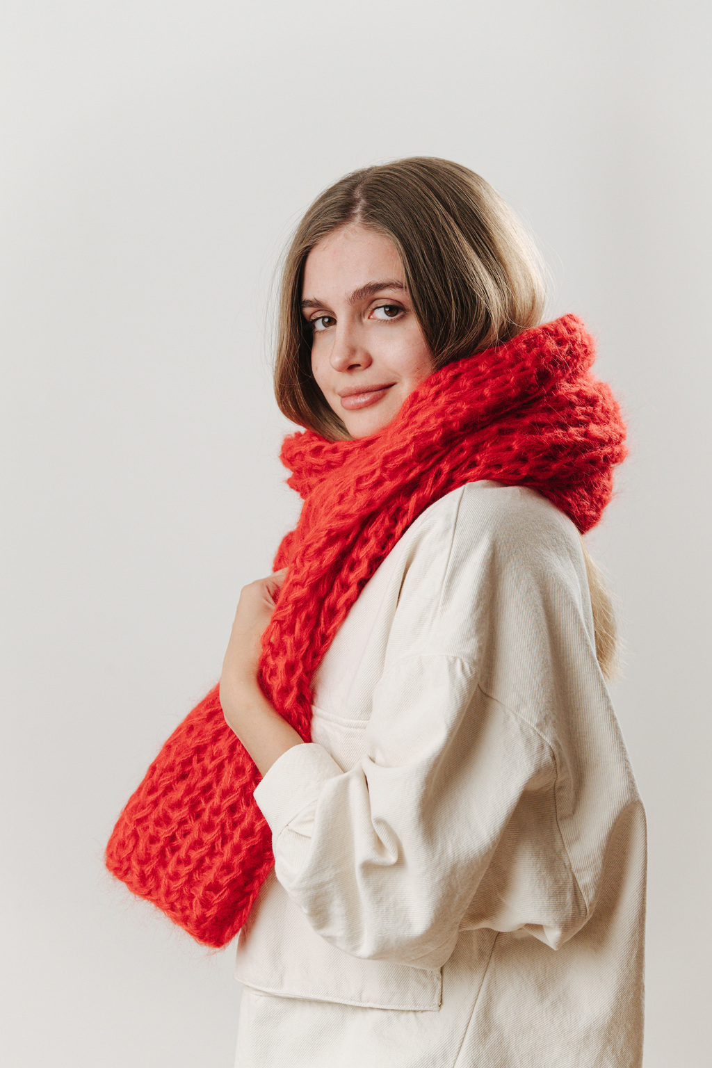 Шарф 2 нити красный