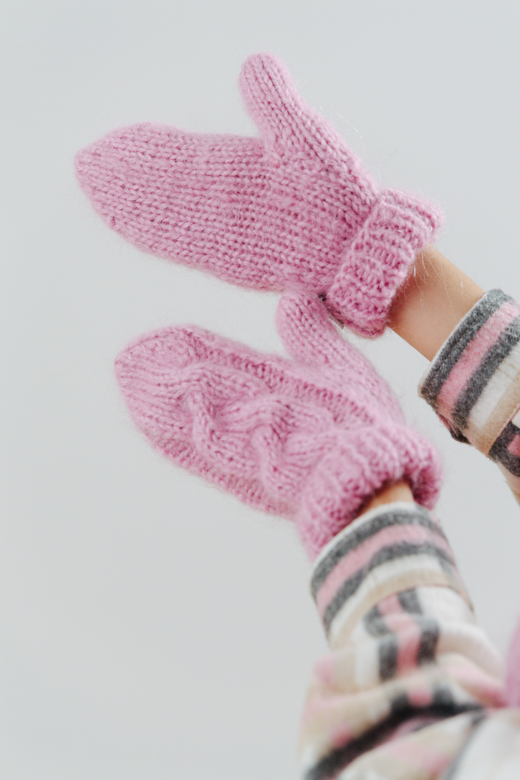 Варежки розовый