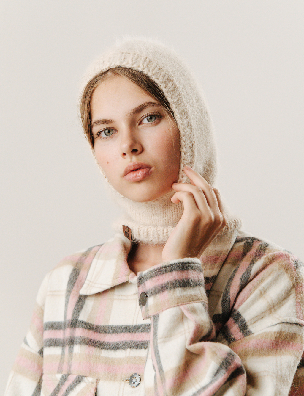 Балаклава кремовый