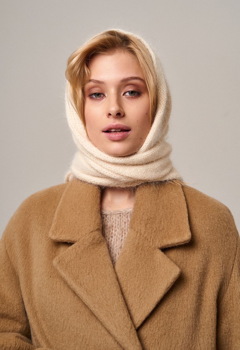 Косынка ангора кремовая