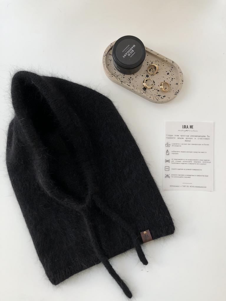 Капор ангора чёрный