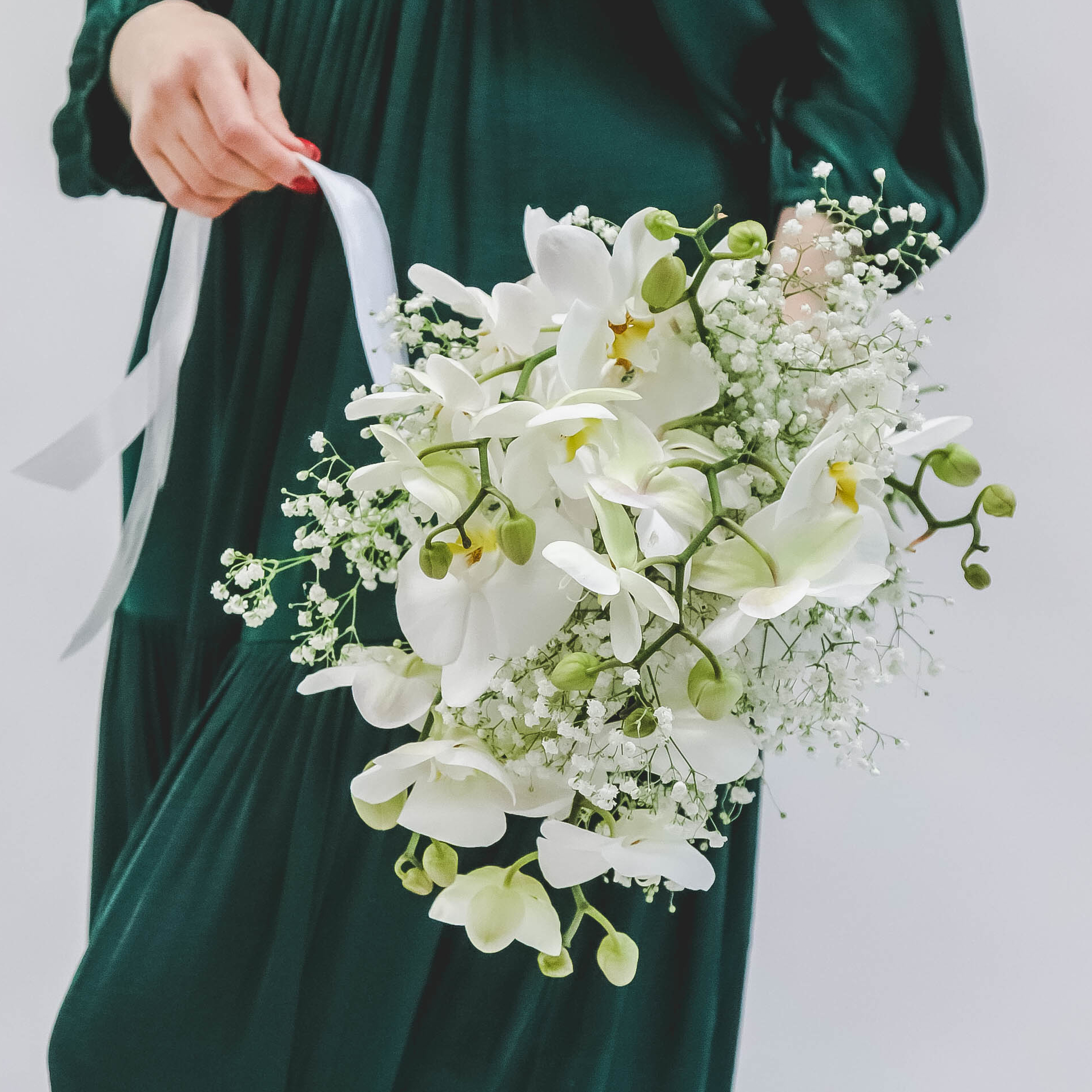 Cвадебный из орхидей и гипсофилы WHITE
