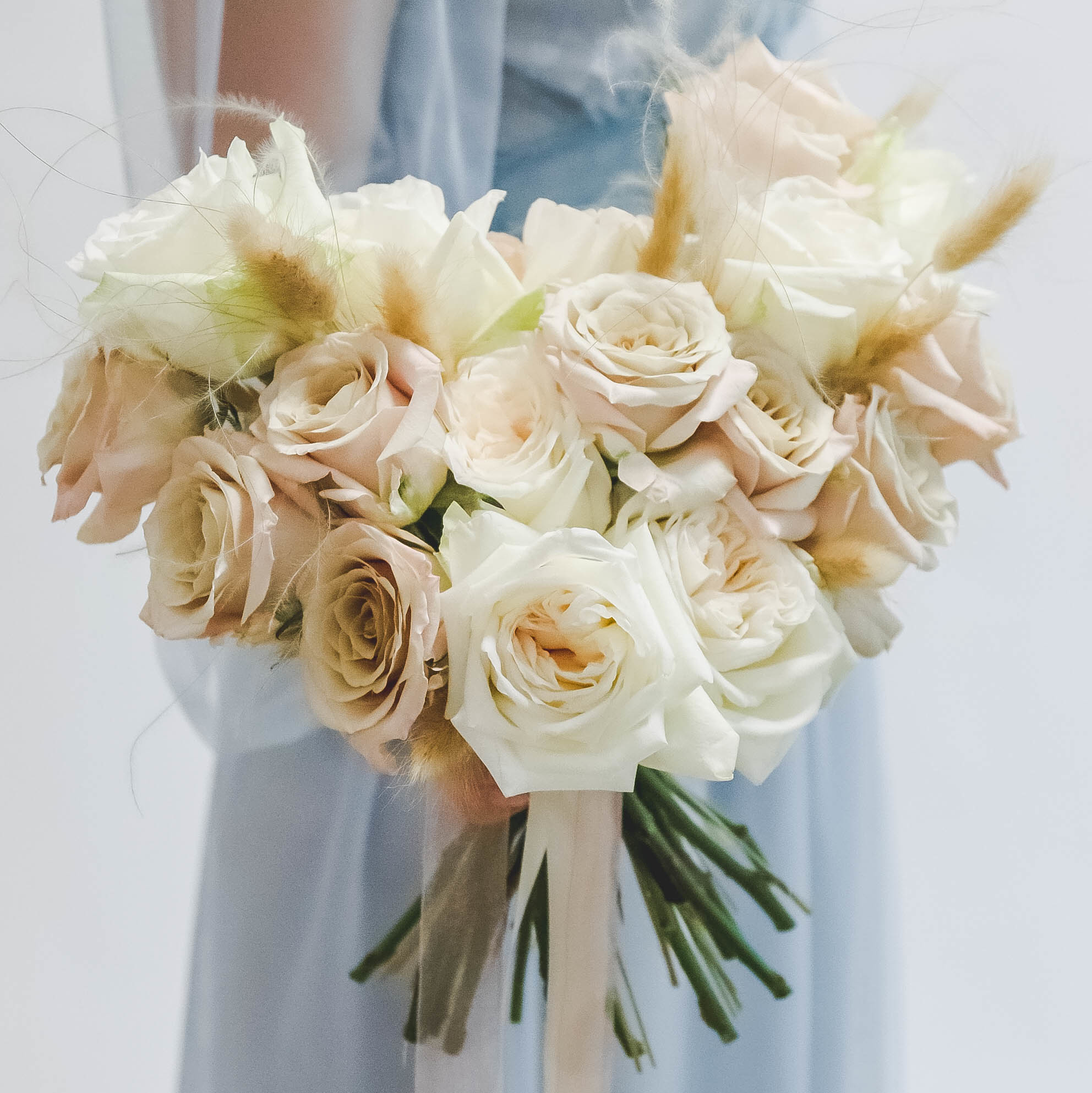 Букет невесты из роз CREAM COCOA