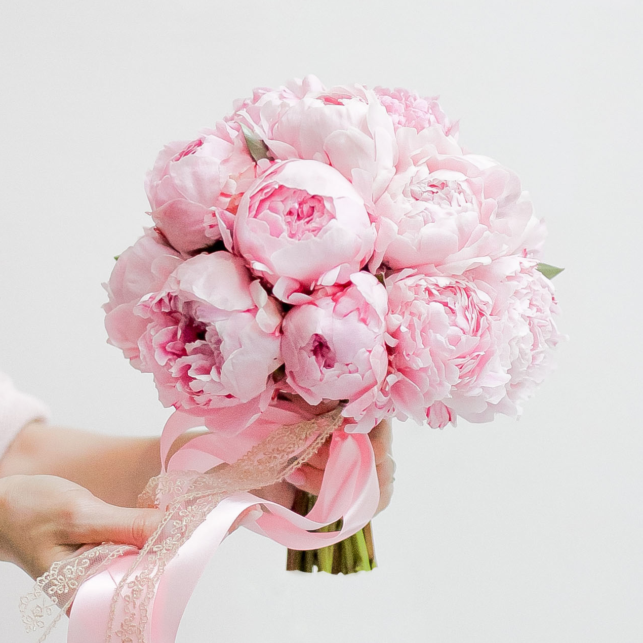 Cвадебный букет из розовых пионов PINK