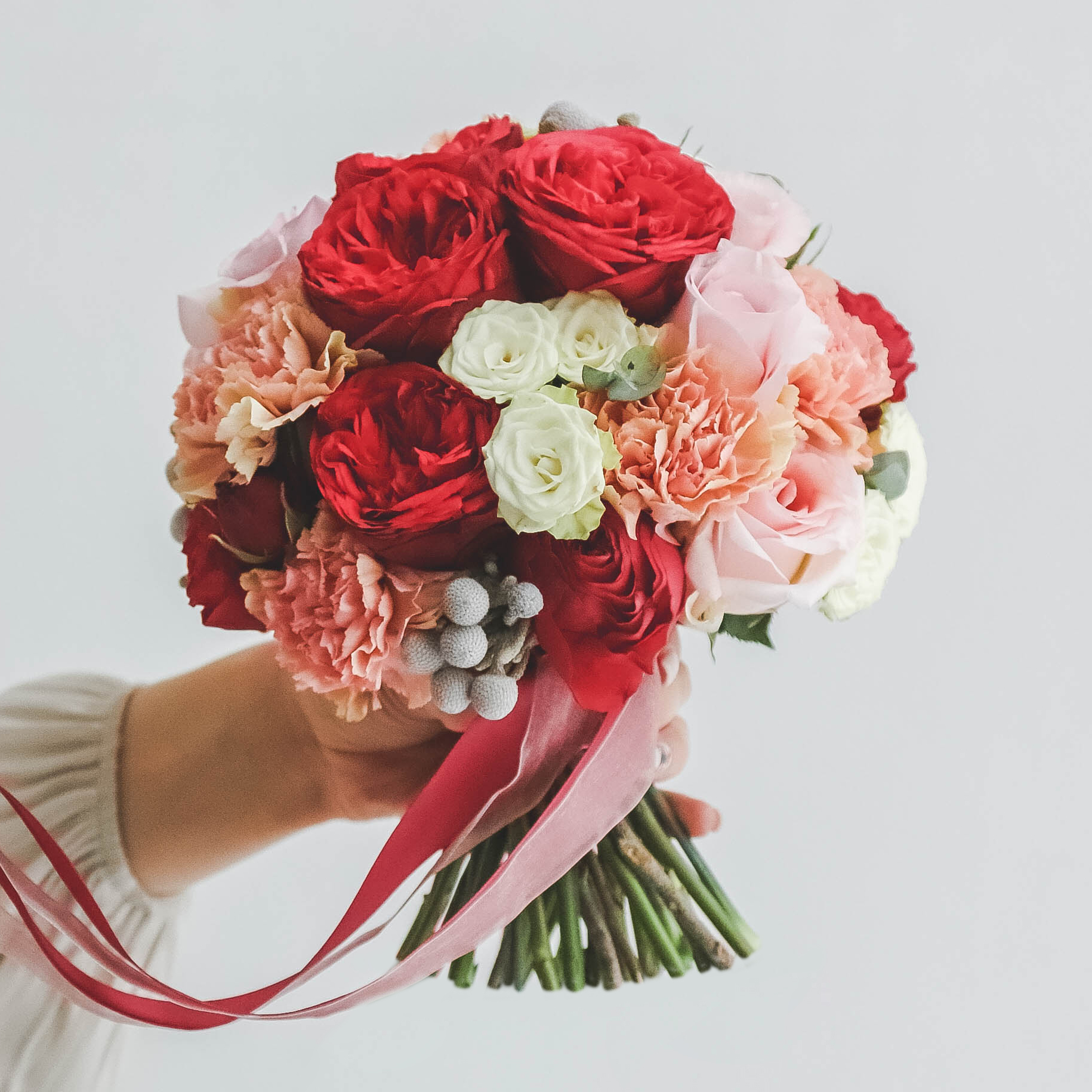 Букет невесты из роз RED CARAMEL