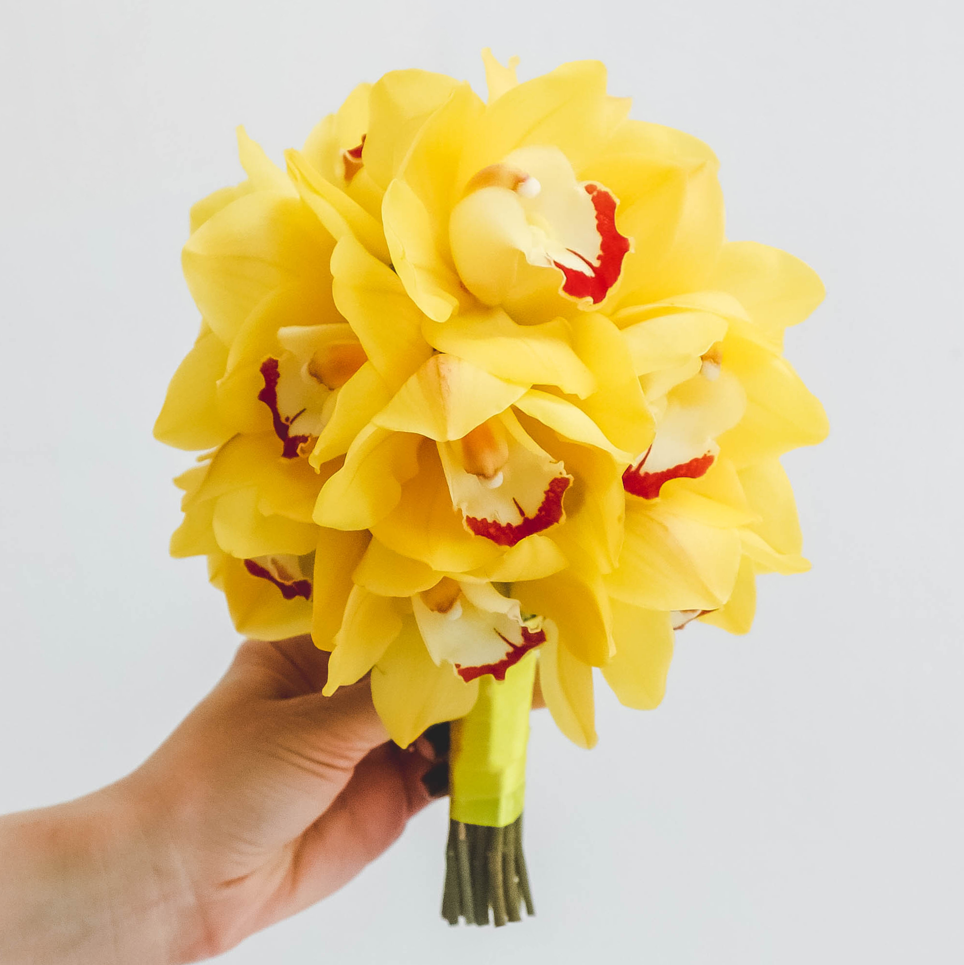 Свадебный букет из желтых орхидей LEMON