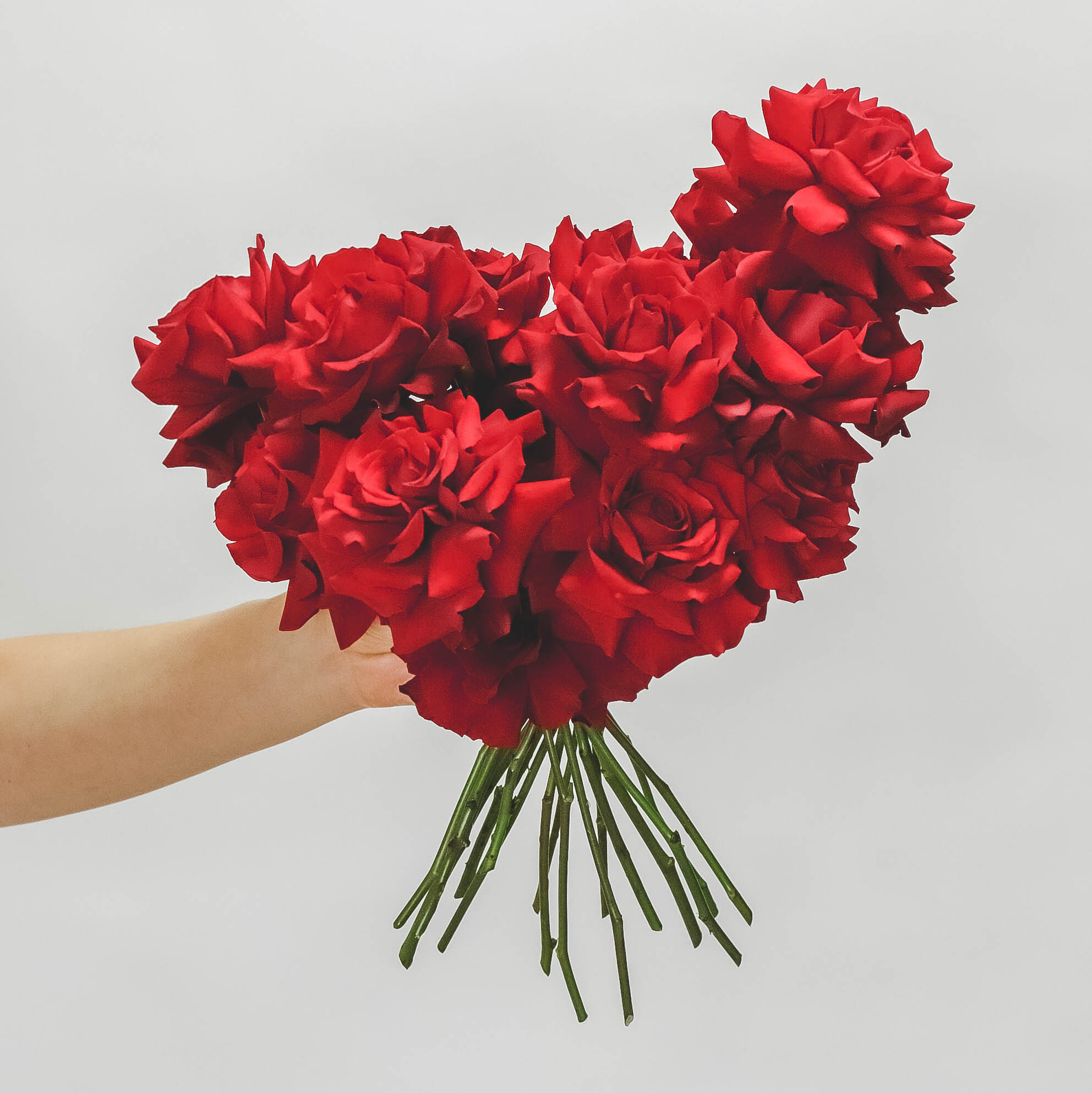 Cвадебный букет из роз RED VELVET