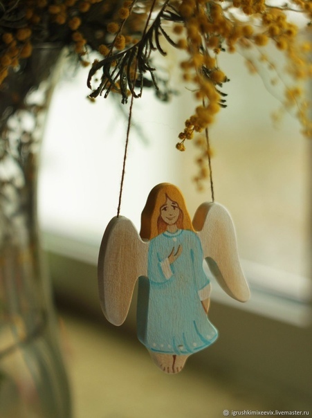 Ангелочек - подвеска. Деревянная игрушка