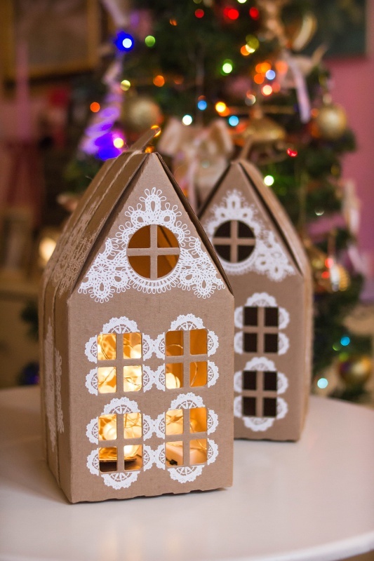 Коробка подарочная самосборная "Пряничный домик"