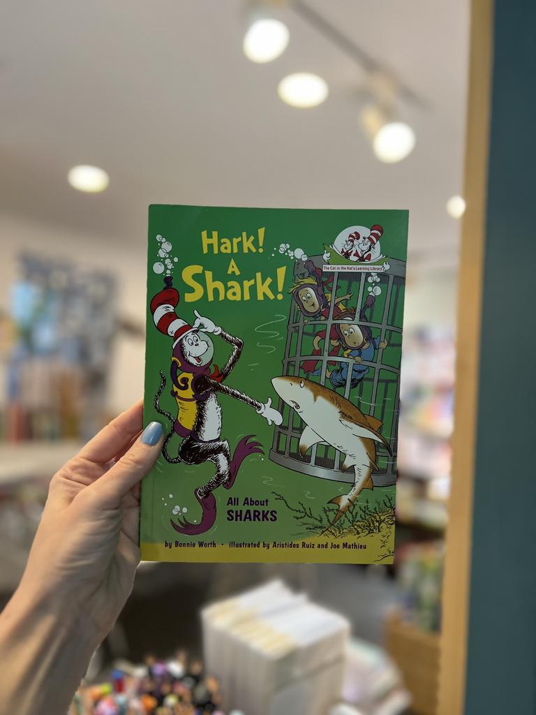 Hark! A Shark! / The Cat in the hat