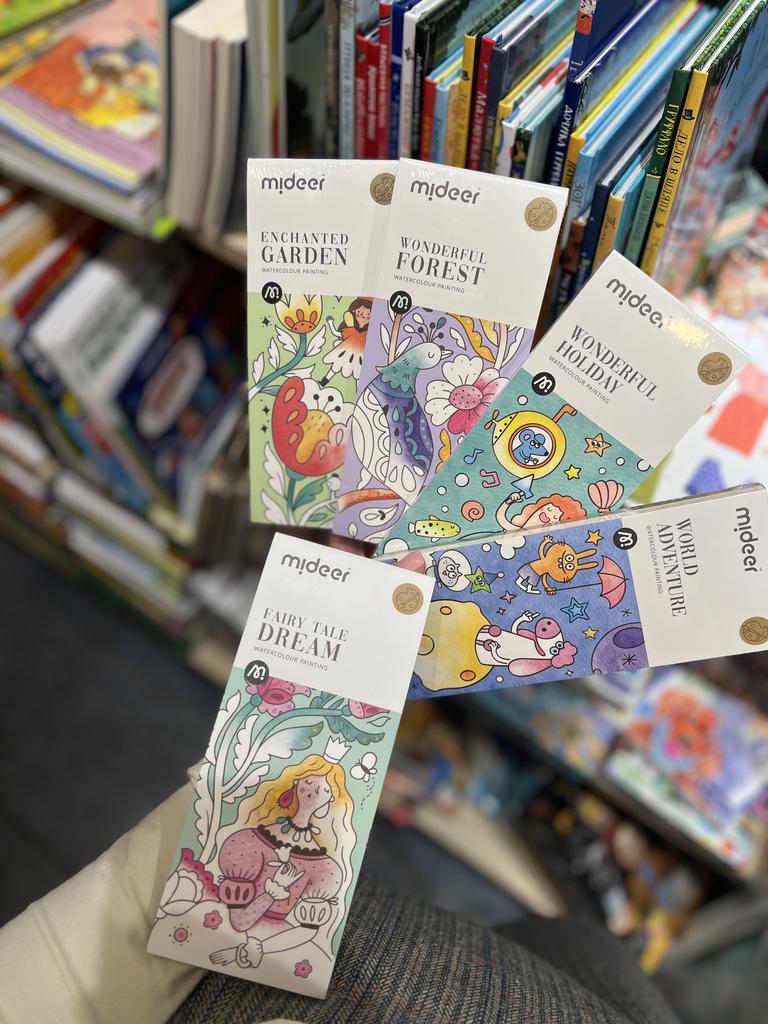 Акварельная раскраска Прекрасные выходные