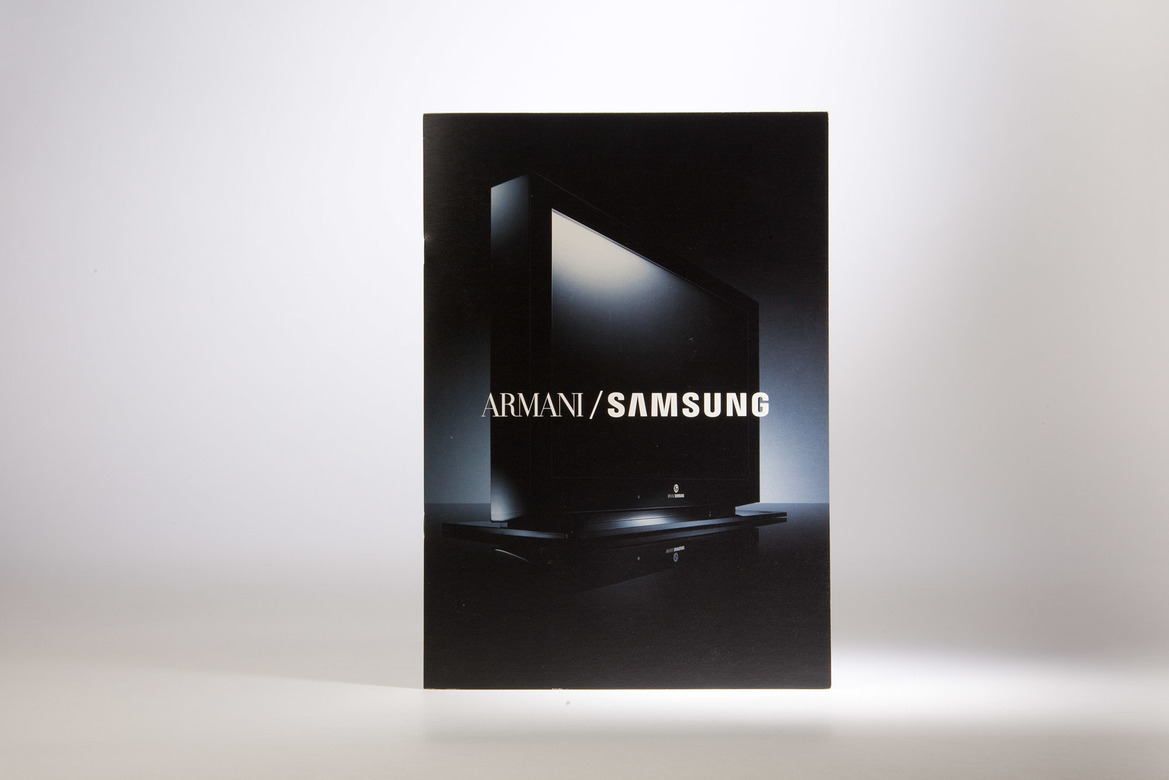 Samsung Armani брошюра
