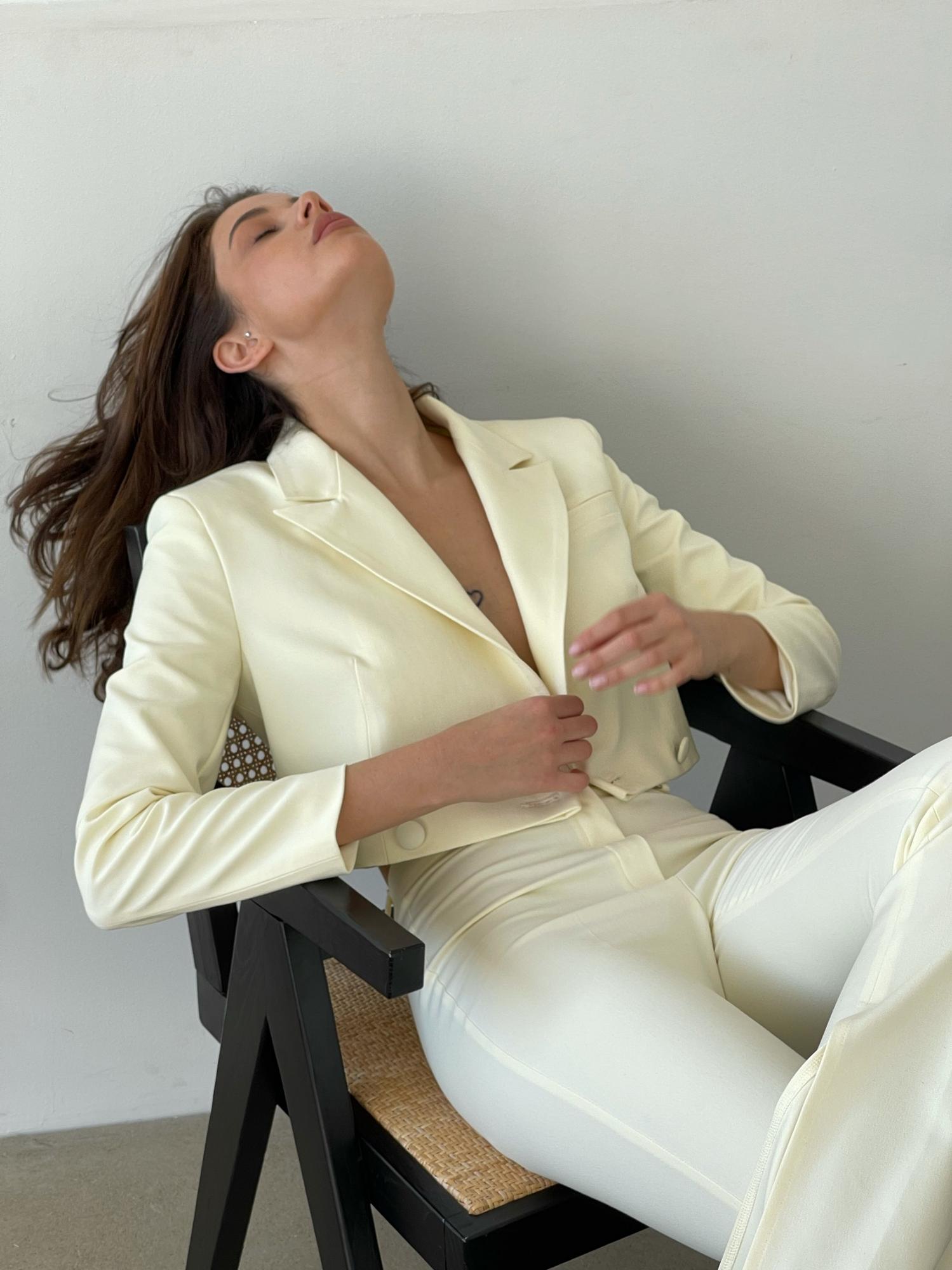 Пиджак укороченный CREAM