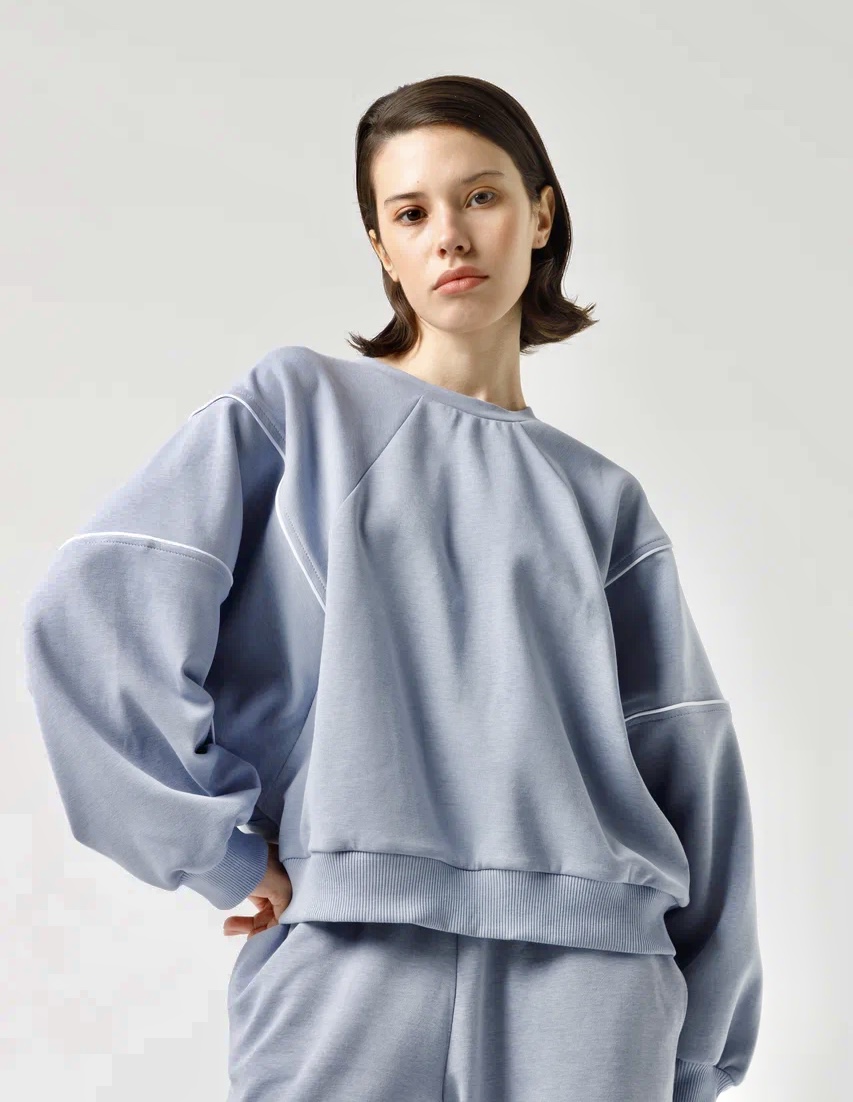 Свитшот с кантом